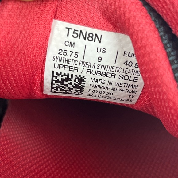 ASICS Women’s Gel-Venture | Color: Carbon/Diva Pink/ Bay | - Picture 10 of 11